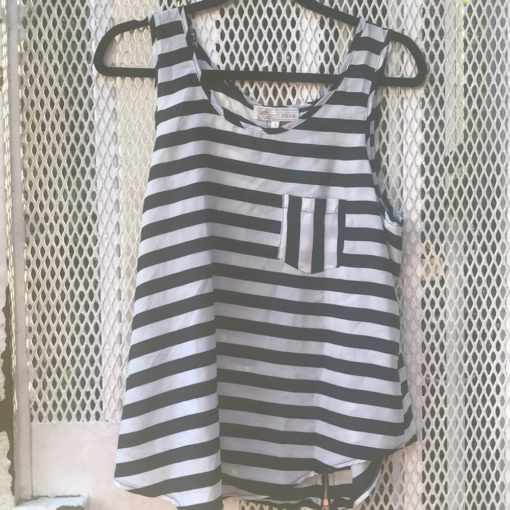 Black and white stripped tank top
